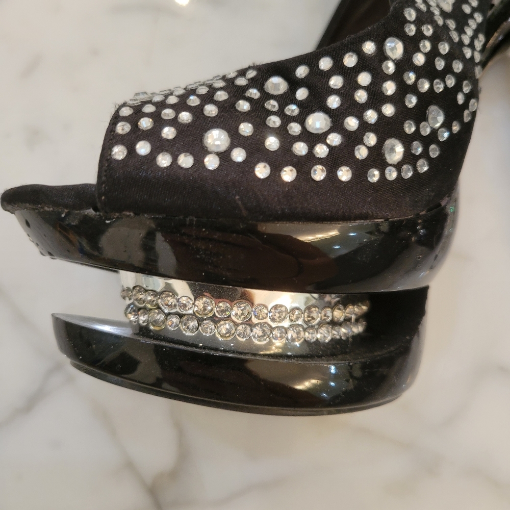 2 for $20 Frederick's rhinestone high heels - Picture 3 of 6